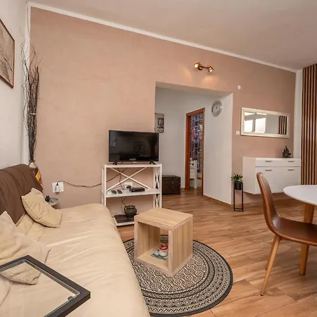 Stunning In With Wifi Apartamento Zadar