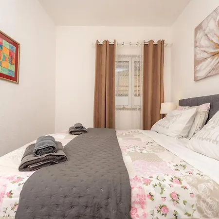 Cozy In With Wifi Apartman *