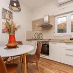 Apartment Stunning In With Wifi *