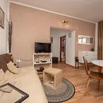 2 Bedroom In Apartman Zára