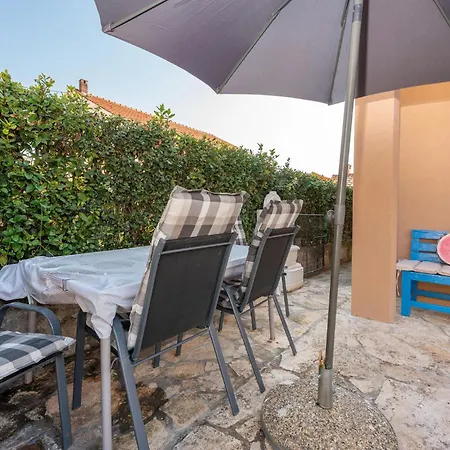 Appartement Stunning In With Wifi Zadar